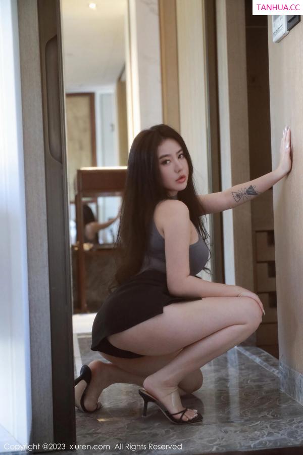 汤曼玲 玛鲁娜 [XiuRen]高清写真图 2023.04.27 No.6648 玛鲁娜Manuela 美臀丰腴第48张图片